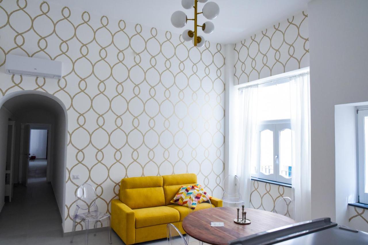 Corso Vittorio Elegant Suites Lipari ภายนอก รูปภาพ