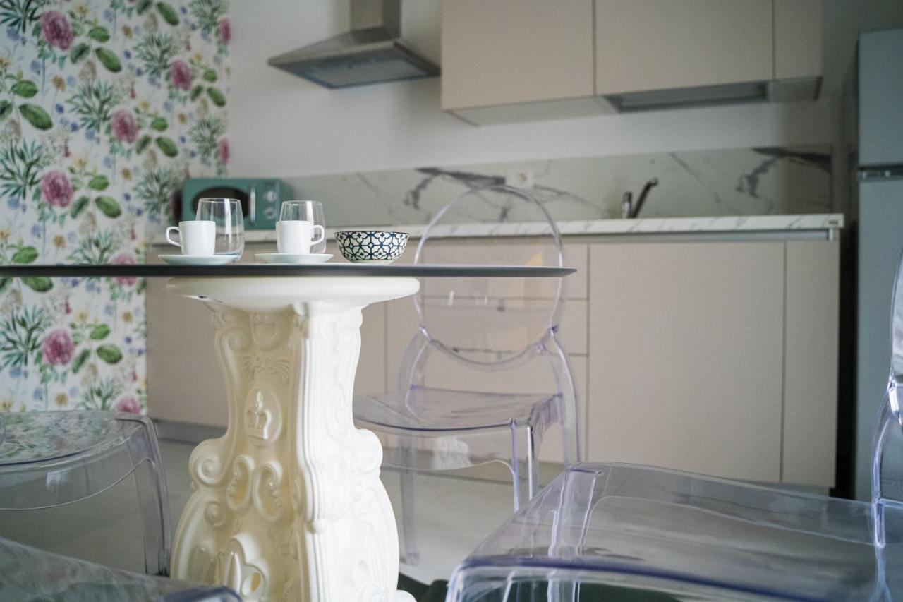 Corso Vittorio Elegant Suites Lipari ภายนอก รูปภาพ