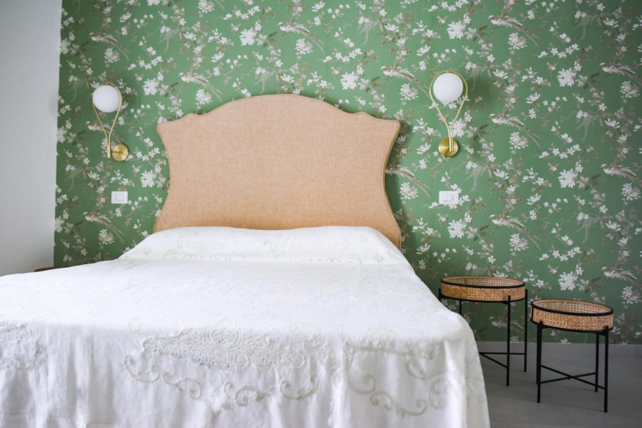 Corso Vittorio Elegant Suites Lipari ภายนอก รูปภาพ