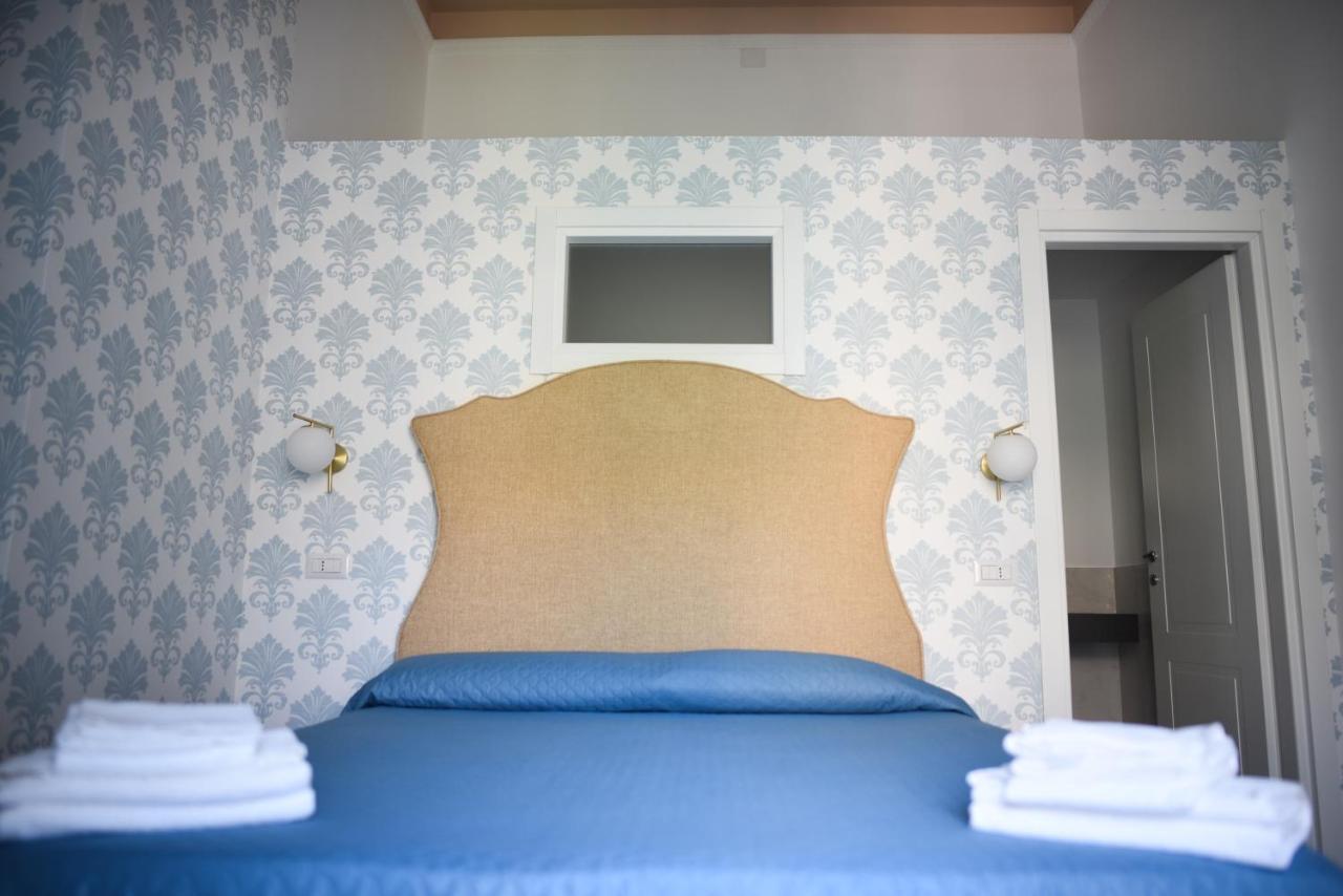 Corso Vittorio Elegant Suites Lipari ภายนอก รูปภาพ