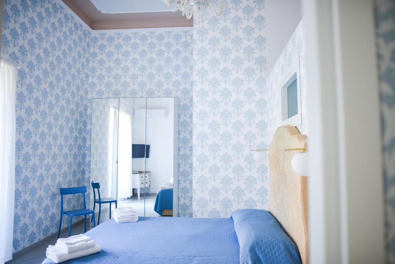 Corso Vittorio Elegant Suites Lipari ภายนอก รูปภาพ